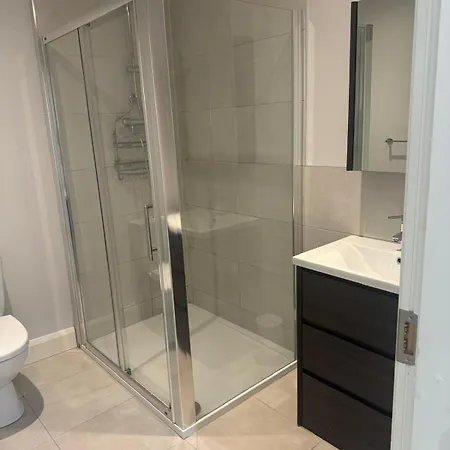 Nile Apartman Galway